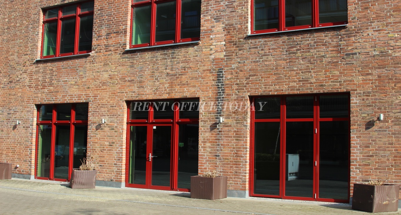 Rent office M-33 Höfe — photo 4
