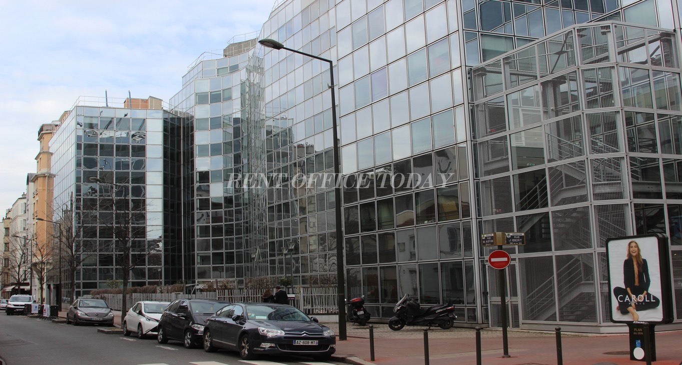 Rent office CARRE CHAMPERRET — photo 14