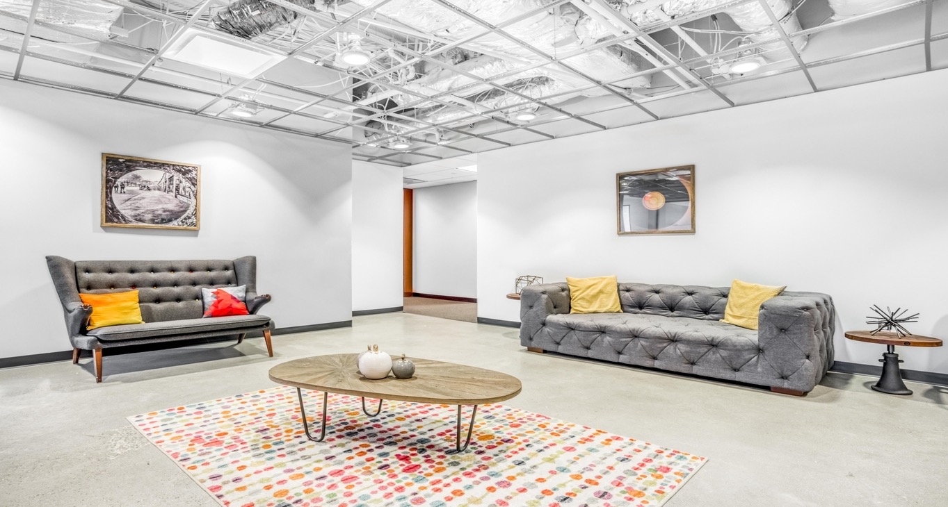 Rent office CIRA Center — photo 1