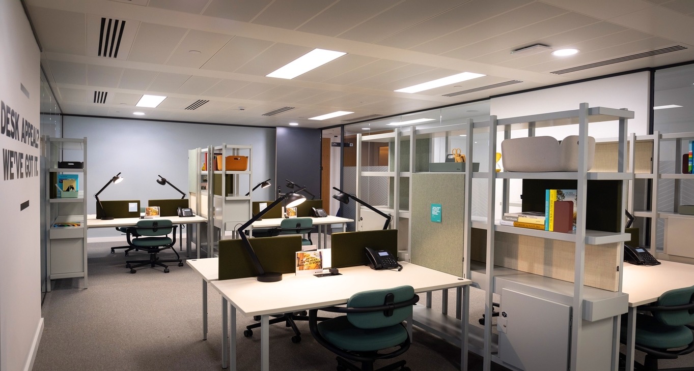 Rent office Canary Wharf Cabot Square — photo 6