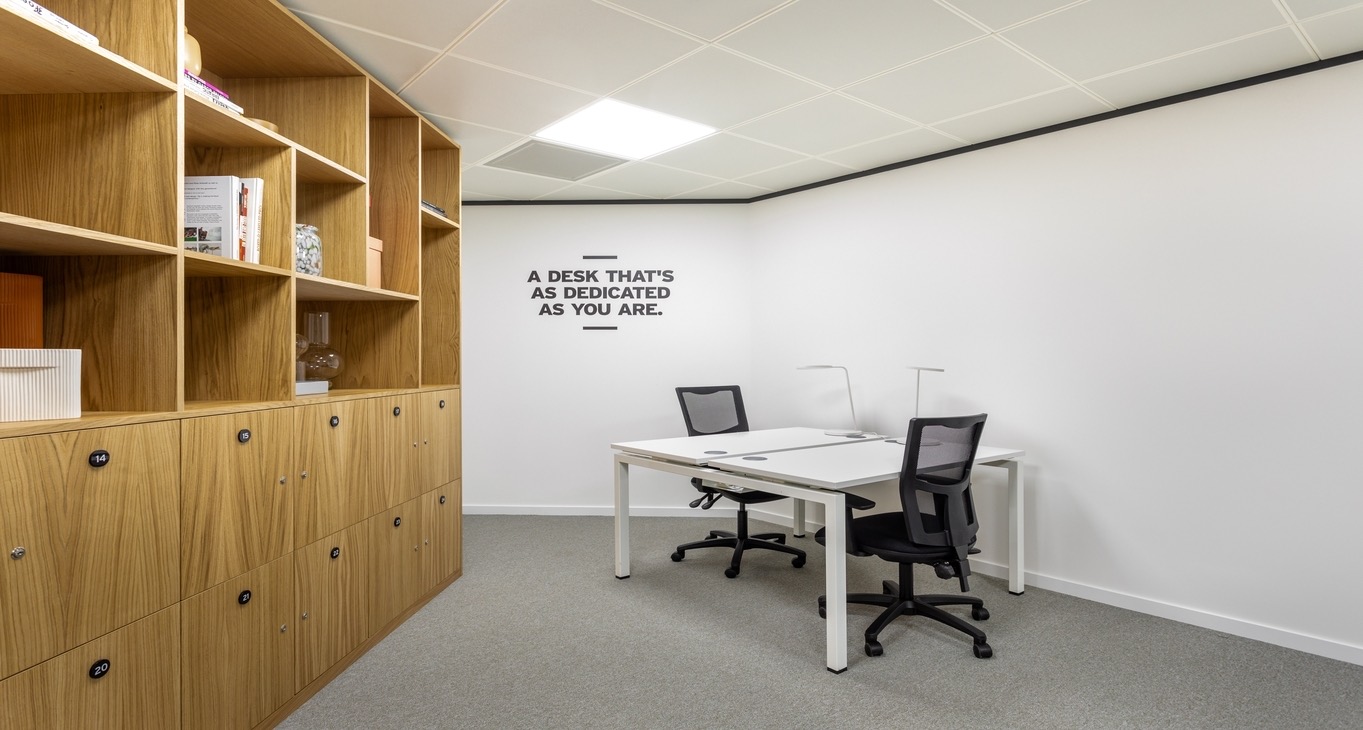 Rent office City North West Place — photo 8
