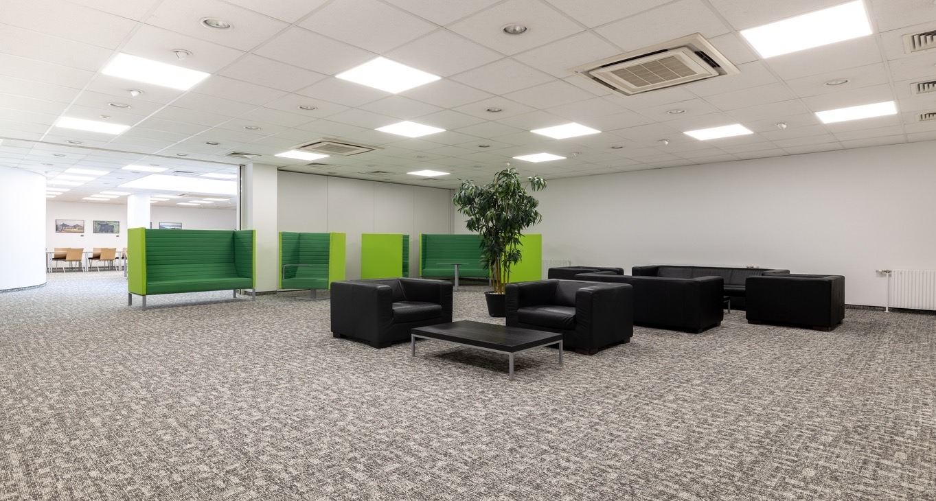 Centro de negócios Cityport 11 Rent office Cityport 11 — photo 1