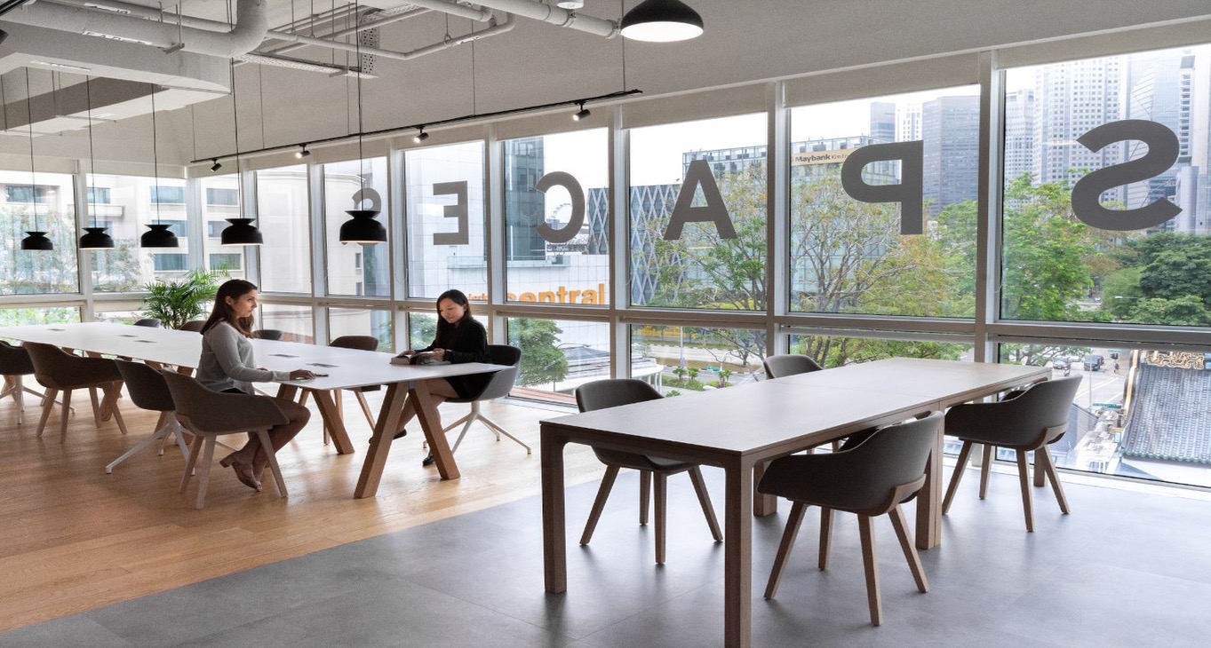 Business center Clarke Quay Rent office Clarke Quay — photo 1