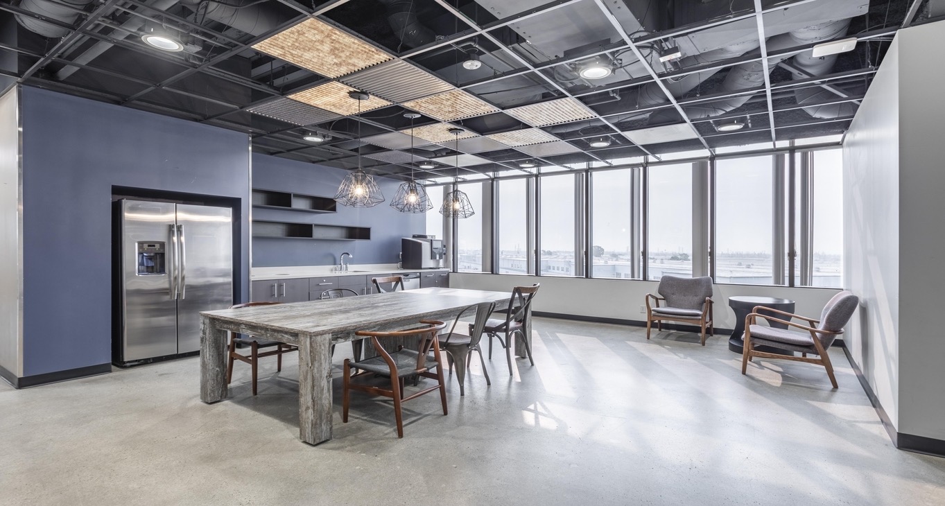 비즈니스 센터 Commerce Corporate Center Rent office Commerce Corporate Center — photo 4