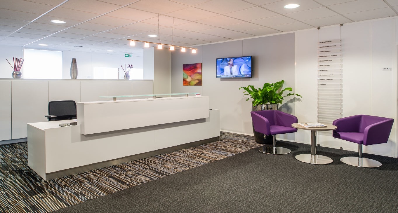 Rent office Courbevoie — photo 9