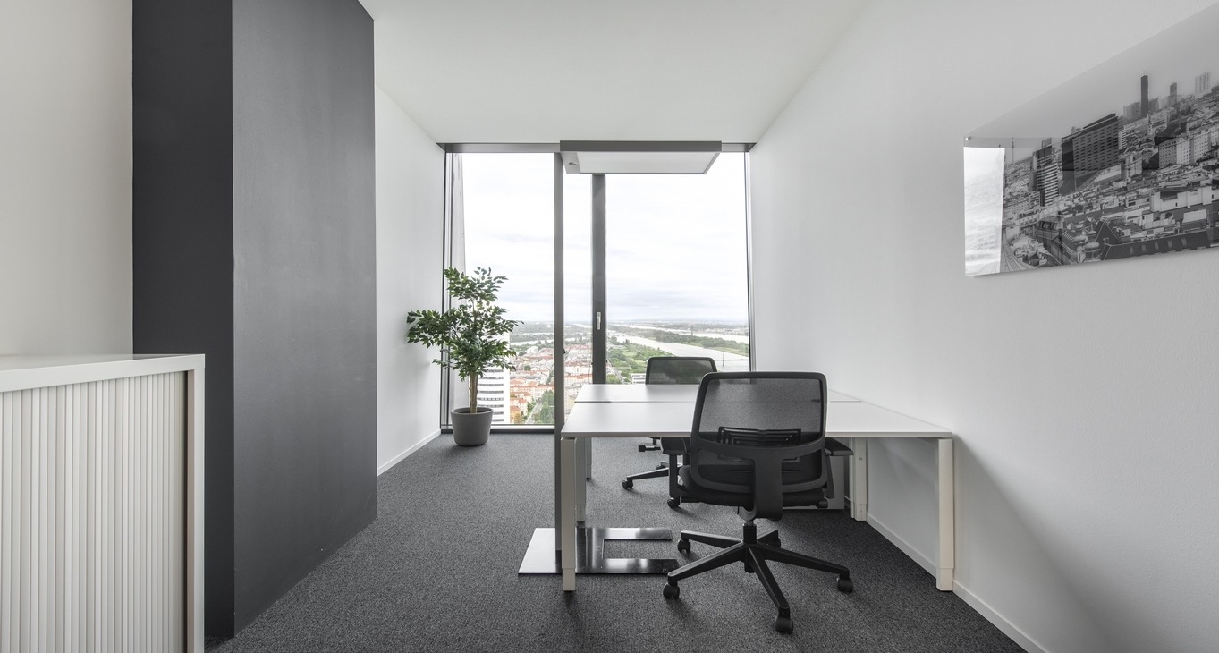 Rent office DC Tower — photo 3