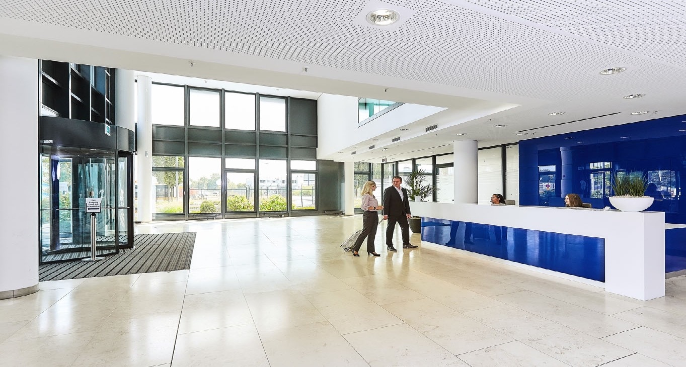 Rent office De-Saint-Exupéry-Straße 10 — photo 4