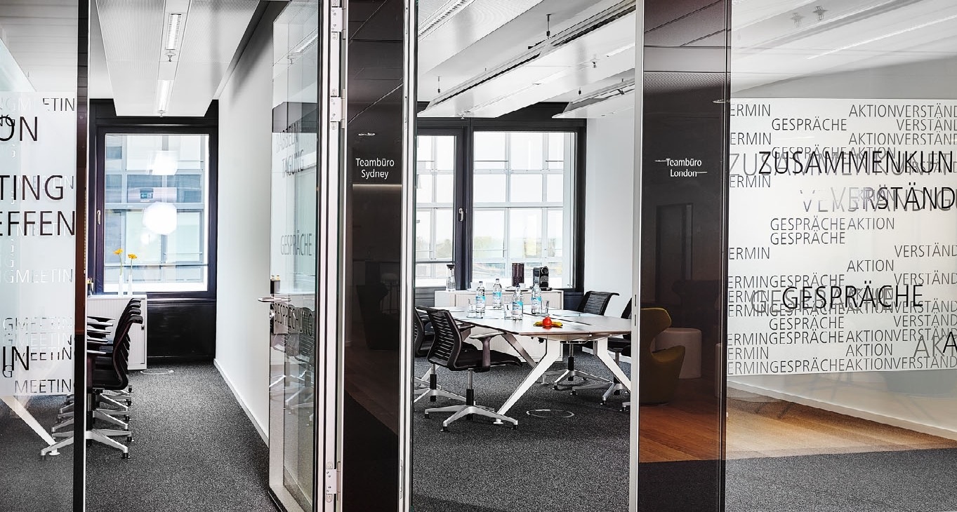Rent office De-Saint-Exupéry-Straße 10 — photo 8