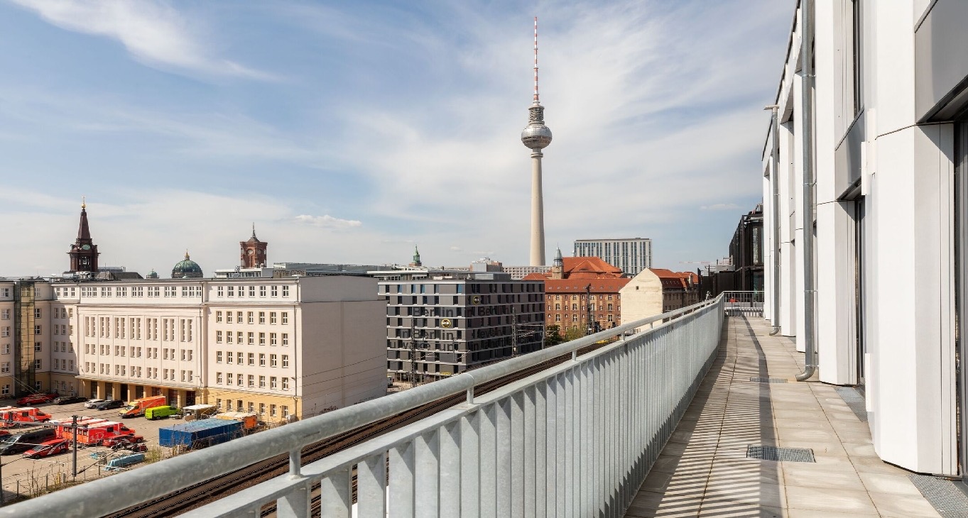 Rent office WeWork Dircksenstraße — photo 11