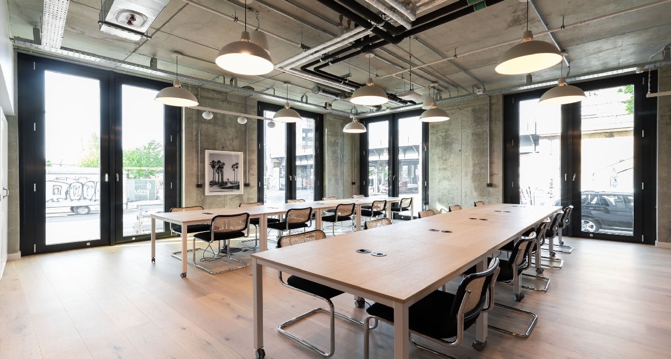 Rent office WeWork Dircksenstraße — photo 12