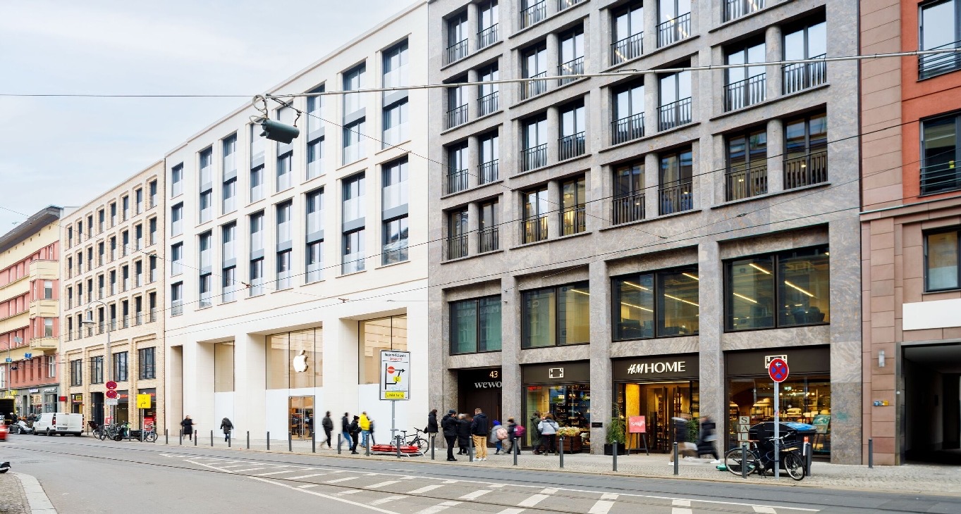 Rent office WeWork Dircksenstraße — photo 14