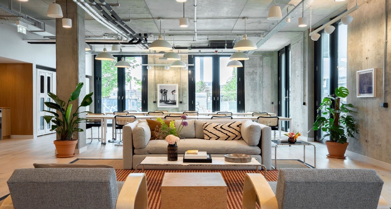 Rent office WeWork Dircksenstraße — photo 4