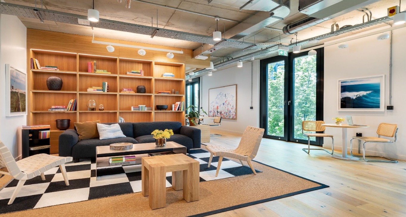 Rent office WeWork Dircksenstraße — photo 8