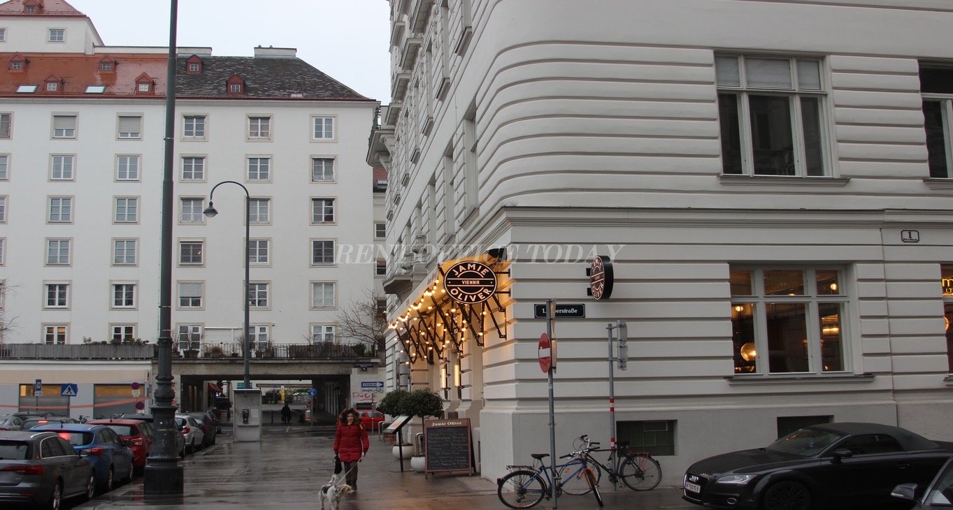 Rent office Dr.-Karl-Lueger-Platz 5 — photo 2
