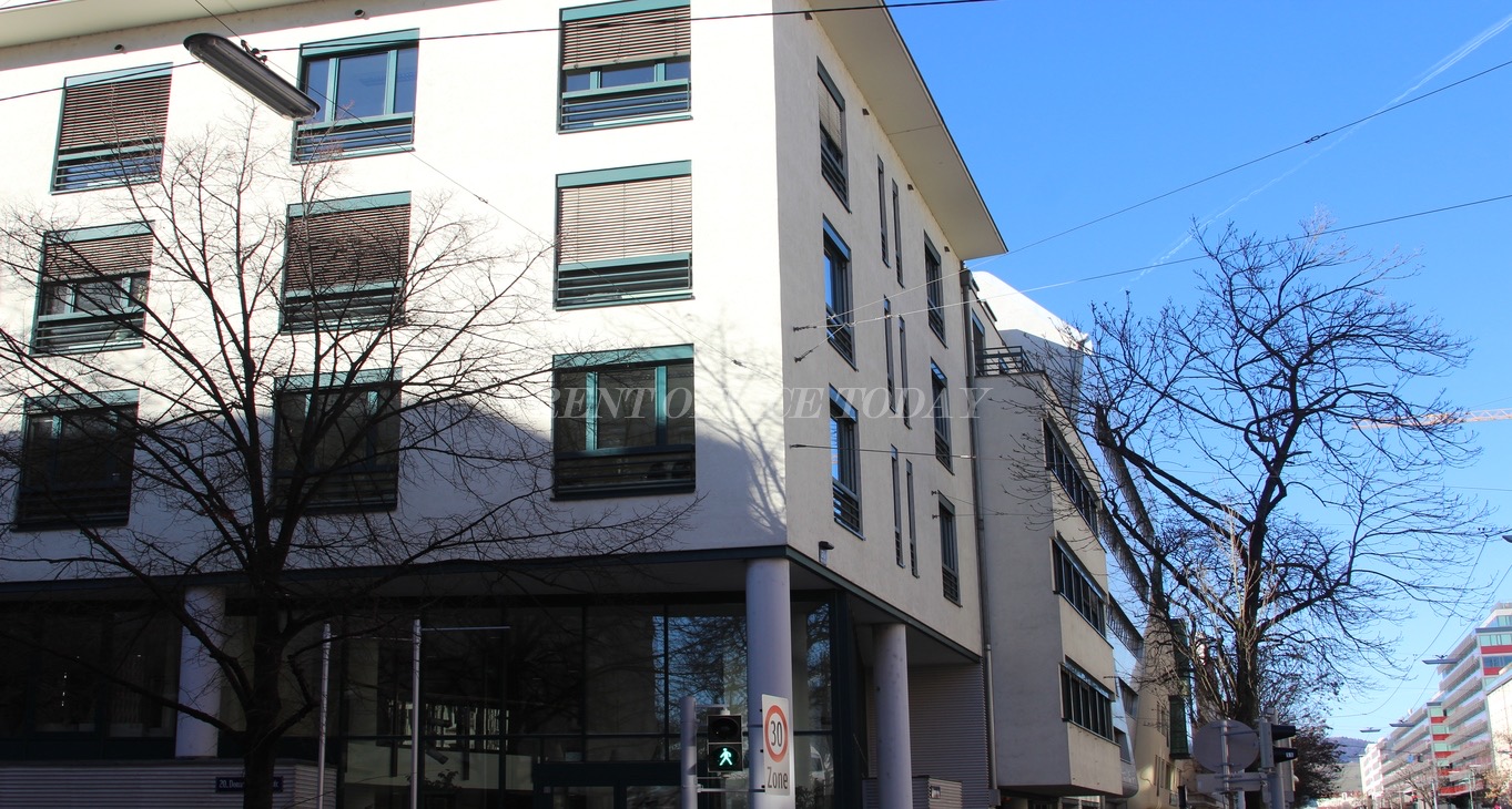 Rent office Dresdner Strasse 70 — photo 1