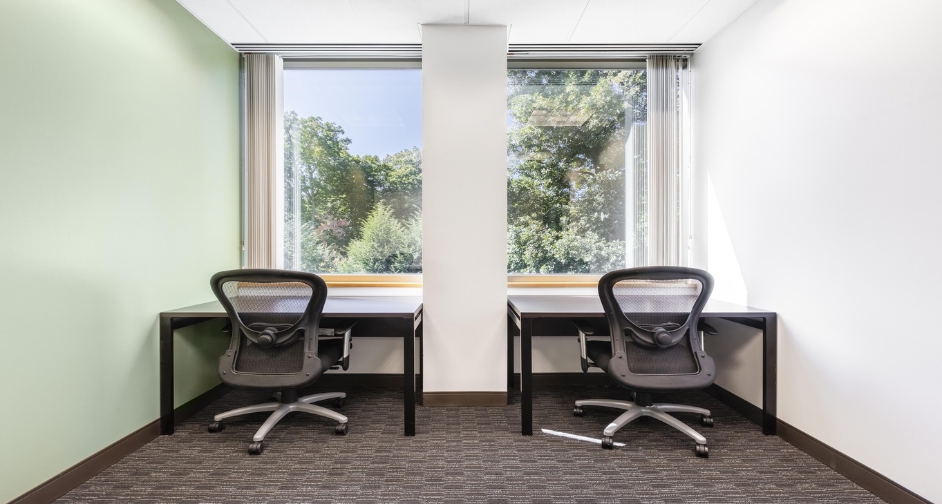 Rent office Eagleview Corporate Center — photo 5