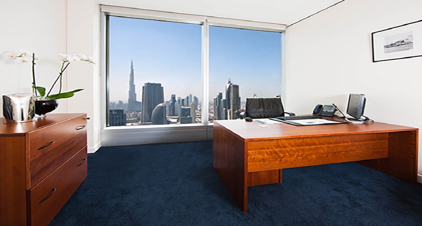 Businesscenter Emirates Towers Rent office Emirates Towers — photo 2