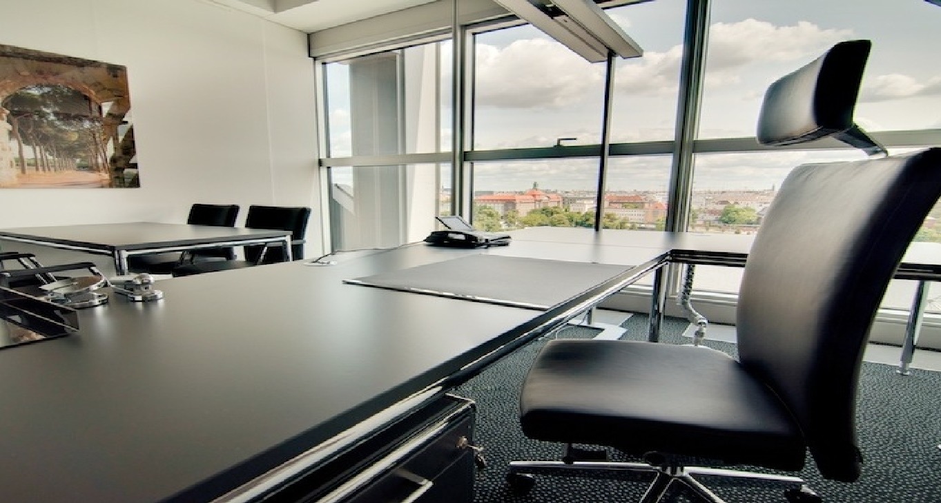 Rent office Europaplatz 2 — photo 3