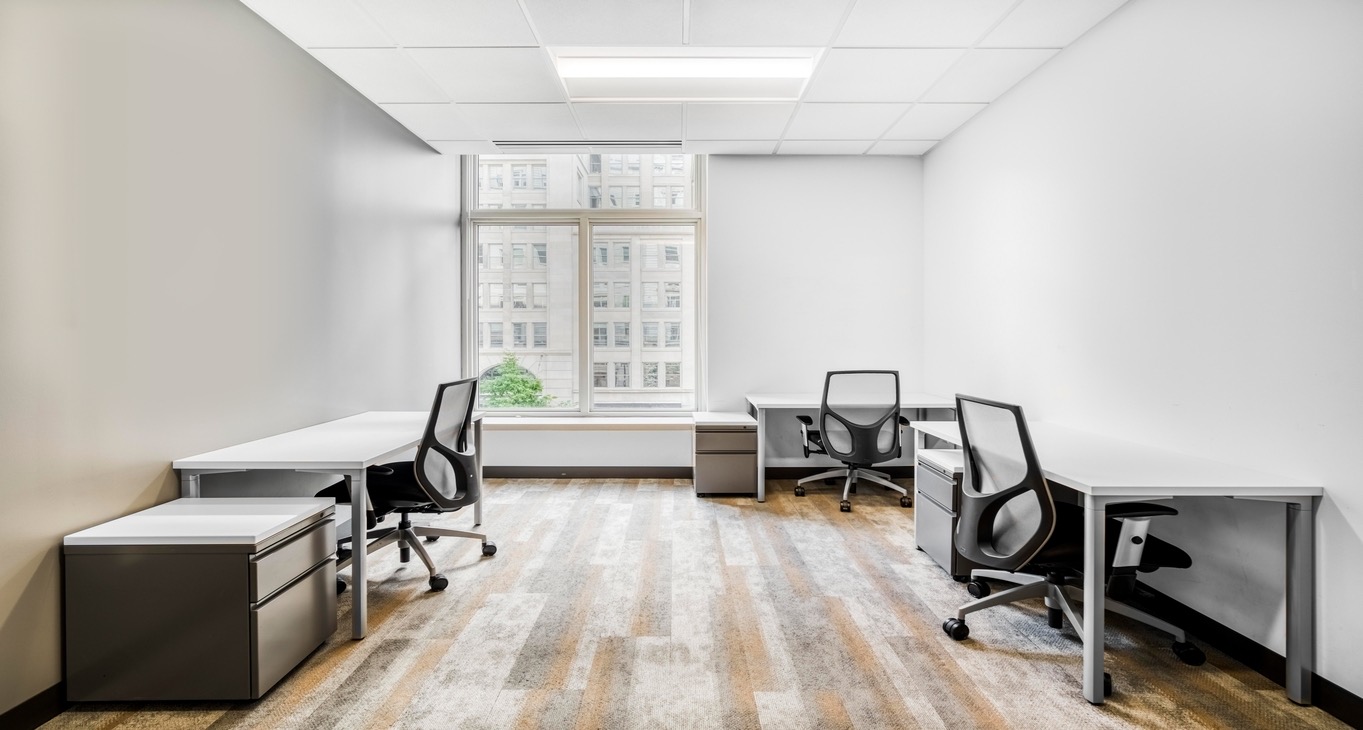 Rent office Evening Star building — photo 3