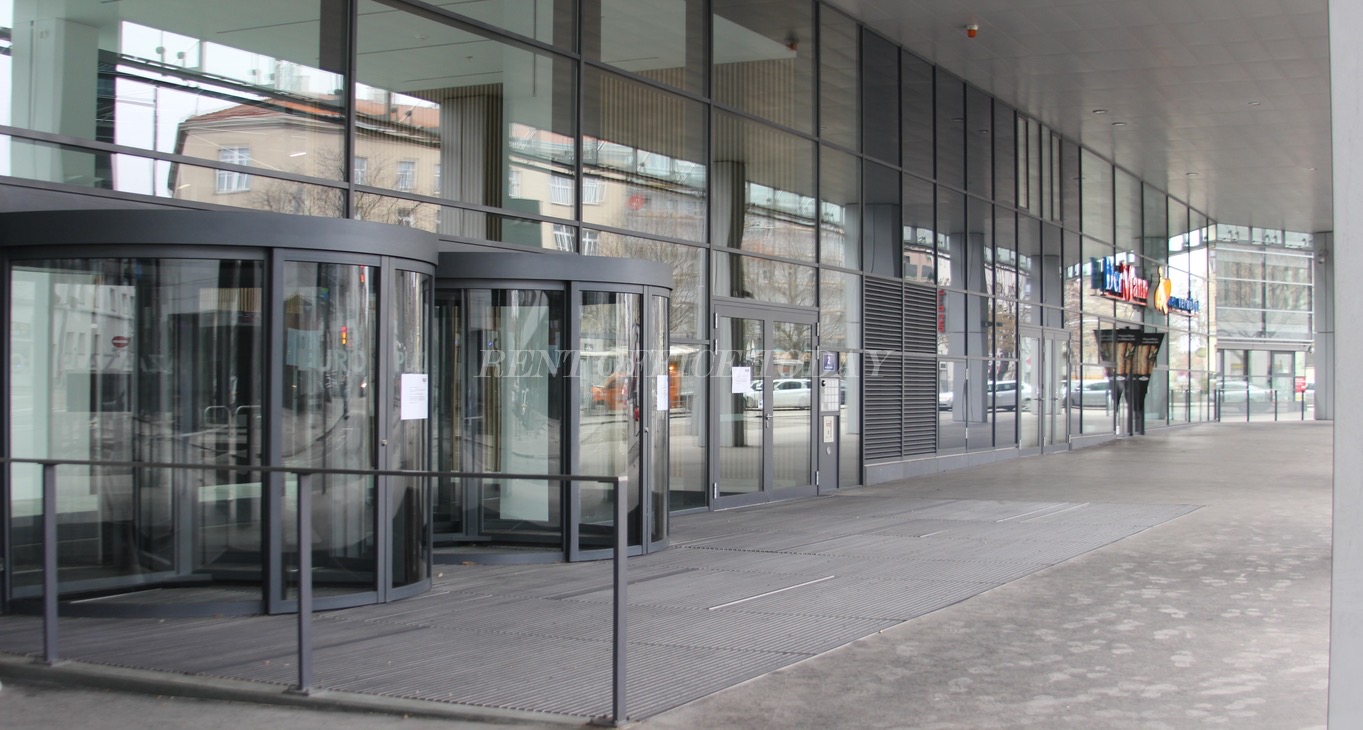 Rent office Evroplaza, Phase 1 — photo 26