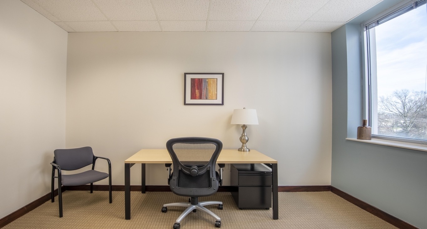 Rent office Fairview Plaza I — photo 6