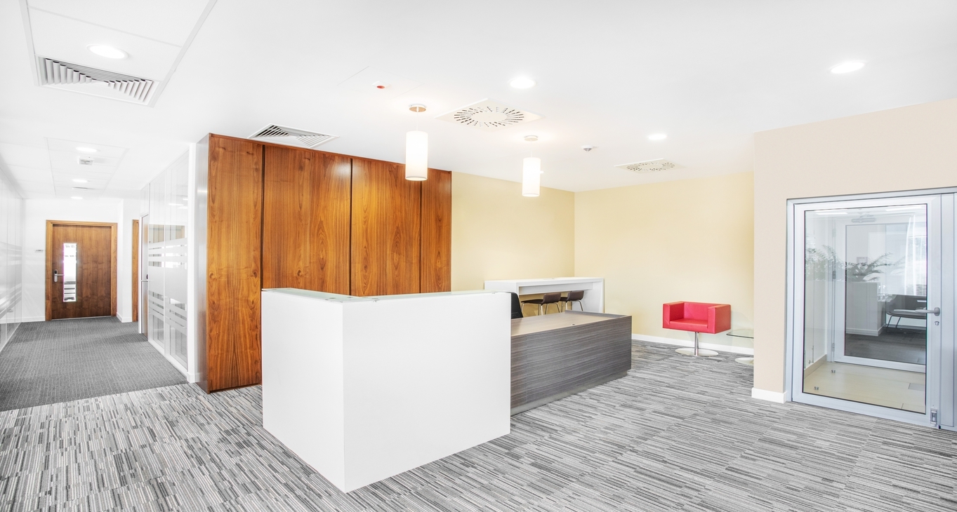 Business center Milutina Milankovica Blvd 9ž Rent office Milutina Milankovica Blvd 9ž — photo 2