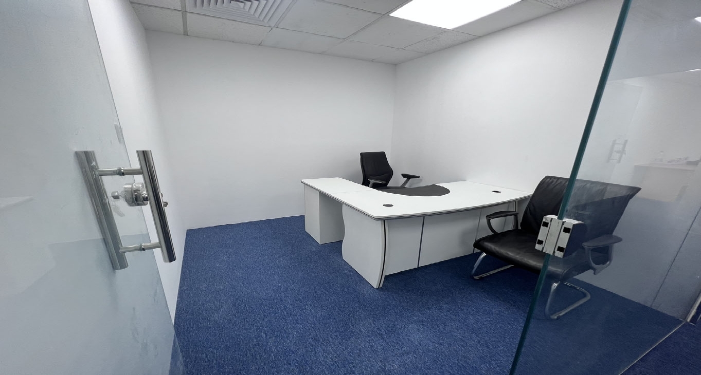 Pusat bisnis Garhoud Atrium Rent office Garhoud Atrium — photo 6