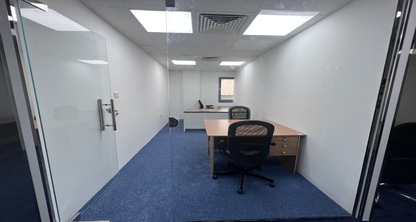 Pusat bisnis Garhoud Atrium Rent office Garhoud Atrium — photo 9