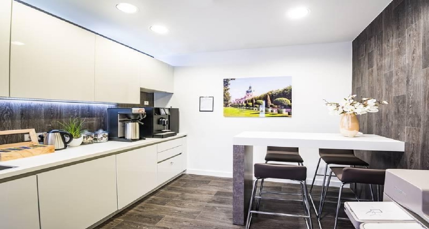 Rent office Regus Alexanderplatz — photo 11
