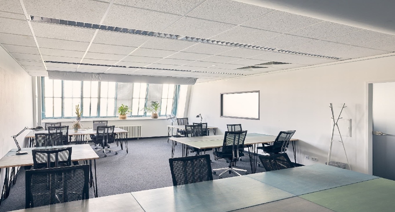 Rent office Gustav-Meyer-Allee 25 — photo 5