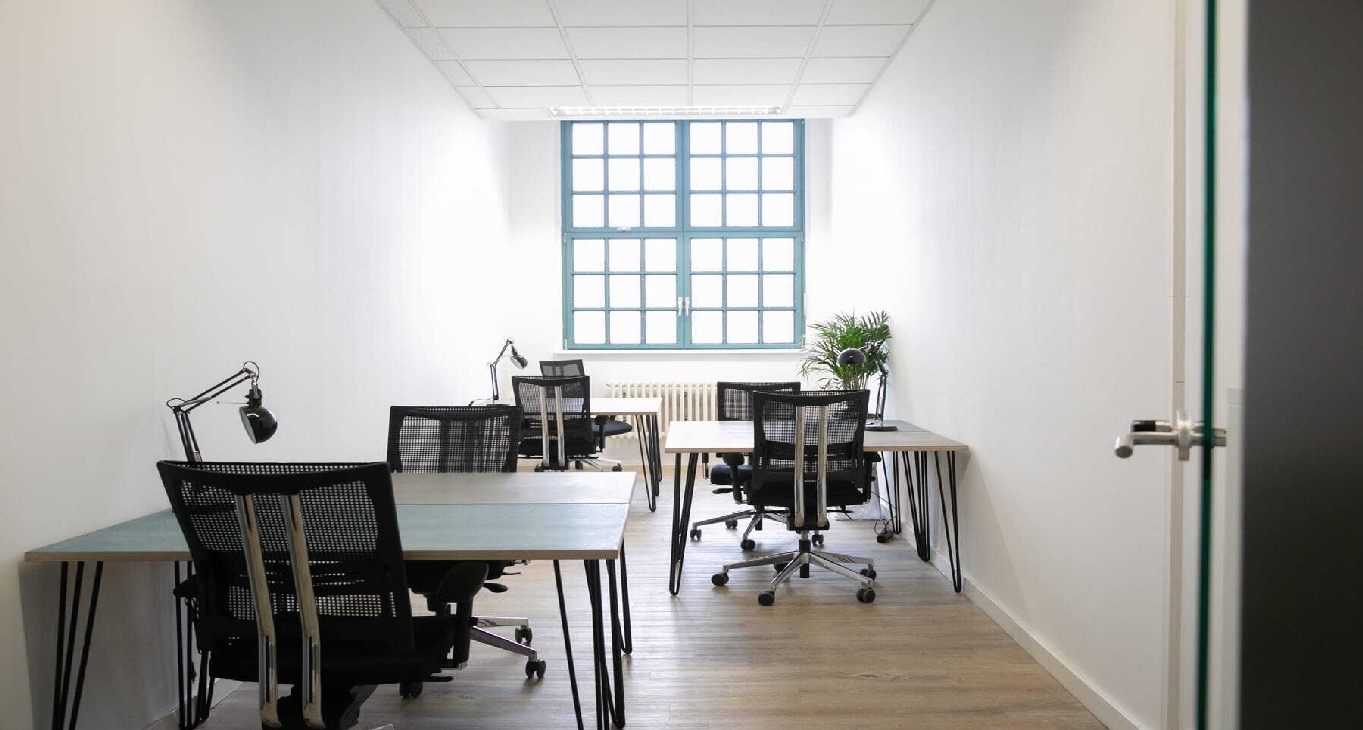 Rent office Gustav-Meyer-Allee 25 — photo 7