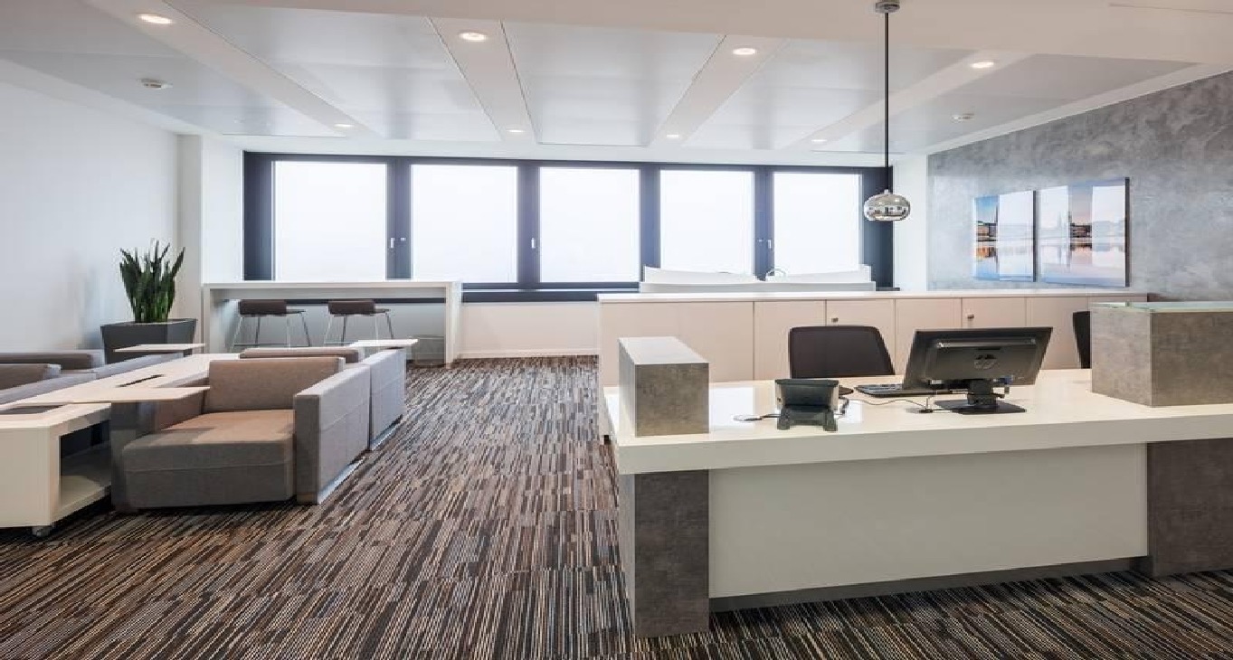 Rent office Regus Mundsburg Tower — photo 10