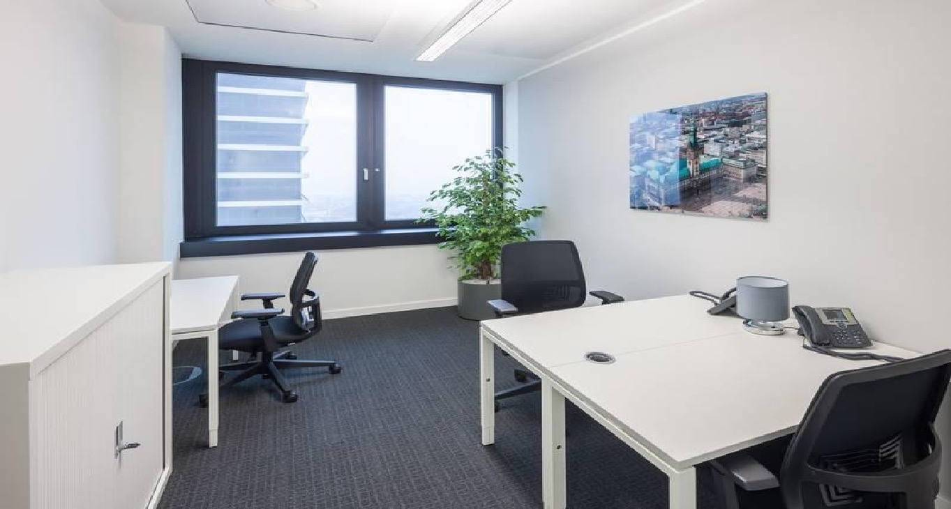 Rent office Regus Mundsburg Tower — photo 4