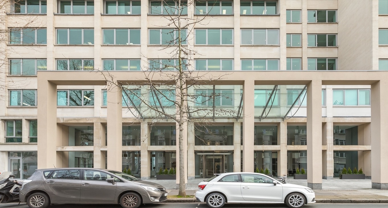 Rent office Hammersmith Grove — photo 1