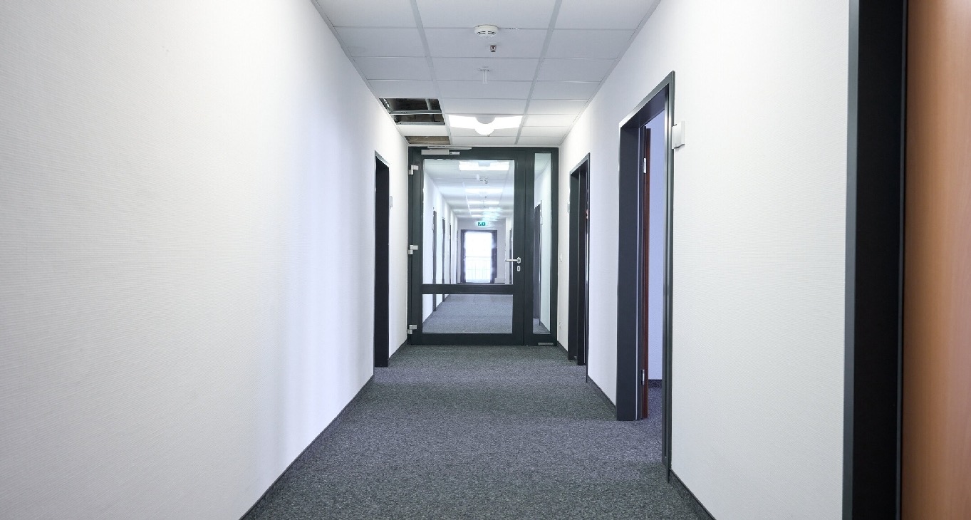 Rent office Hanauer Landstraße 328-330 — photo 8