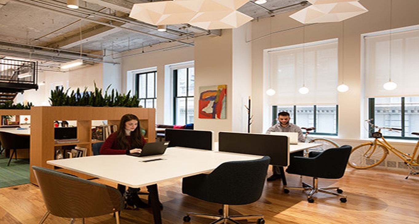 Rent office Helmsley Building — photo 3