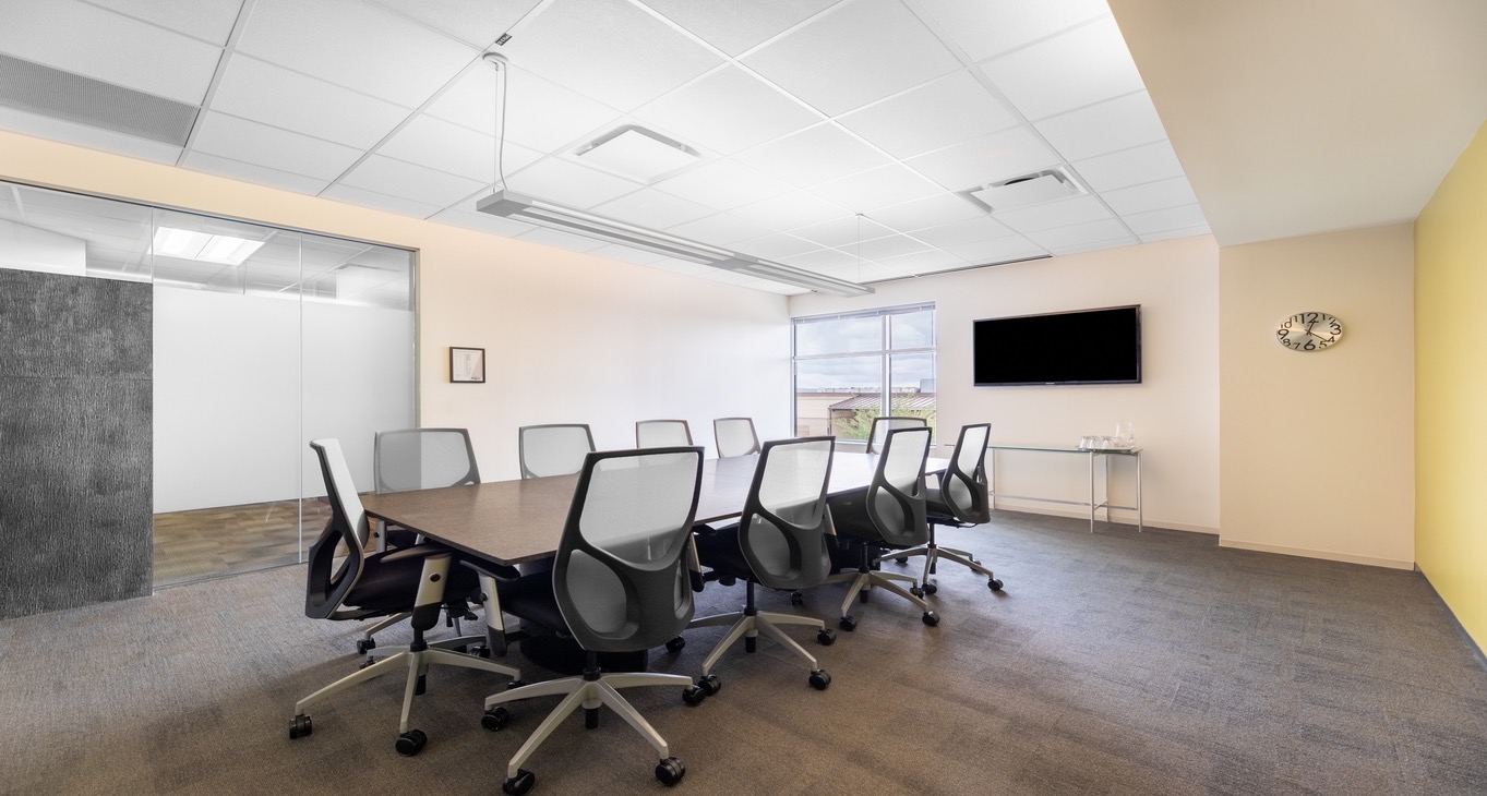 Rent office Hill Country Galleria — photo 9