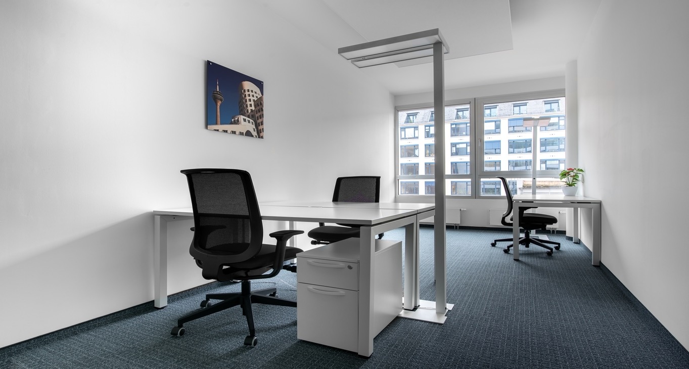 Regus Hohe Bleichen — photo 3 of 9