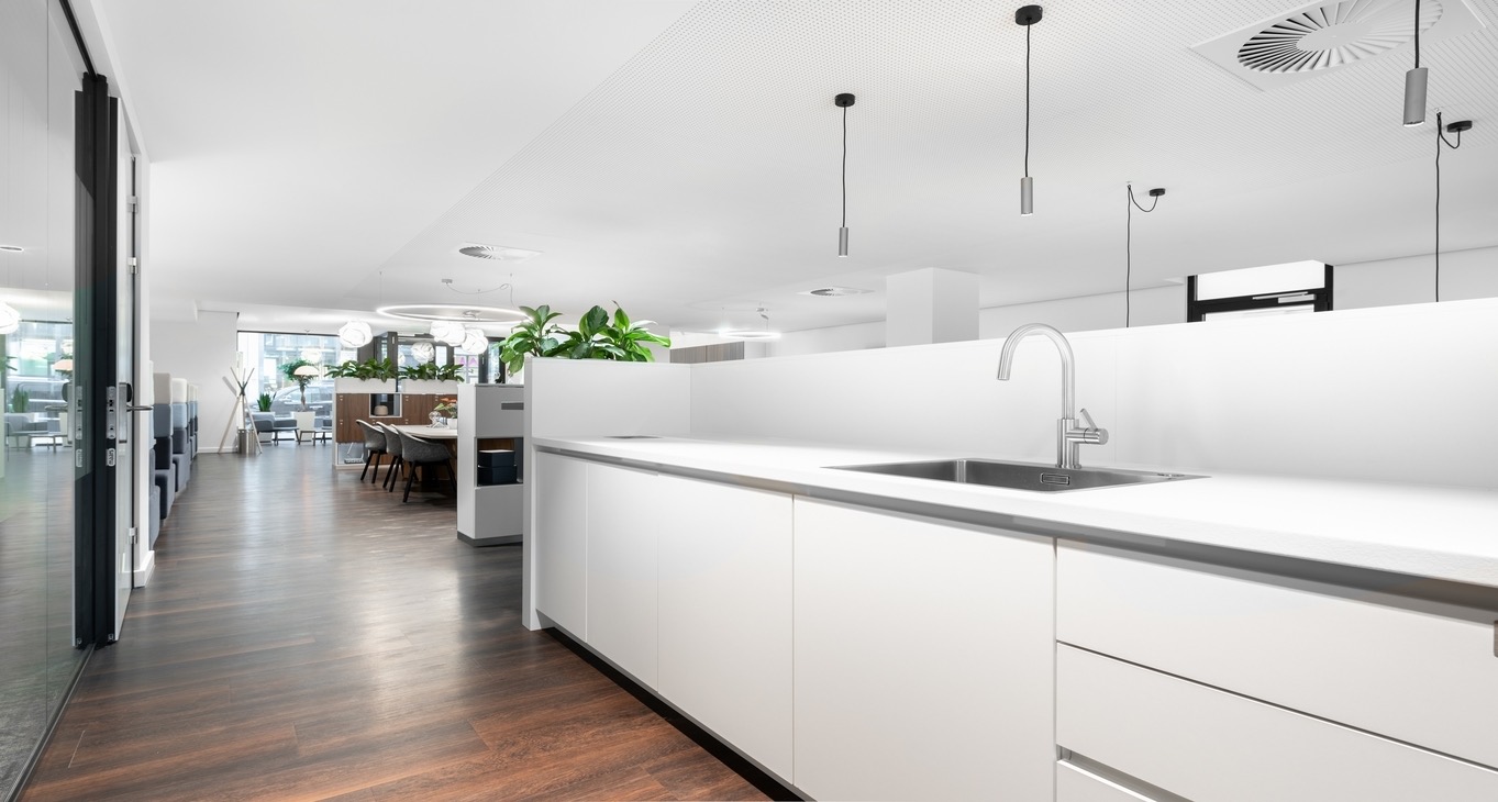 Regus Hohe Bleichen — photo 4 of 9