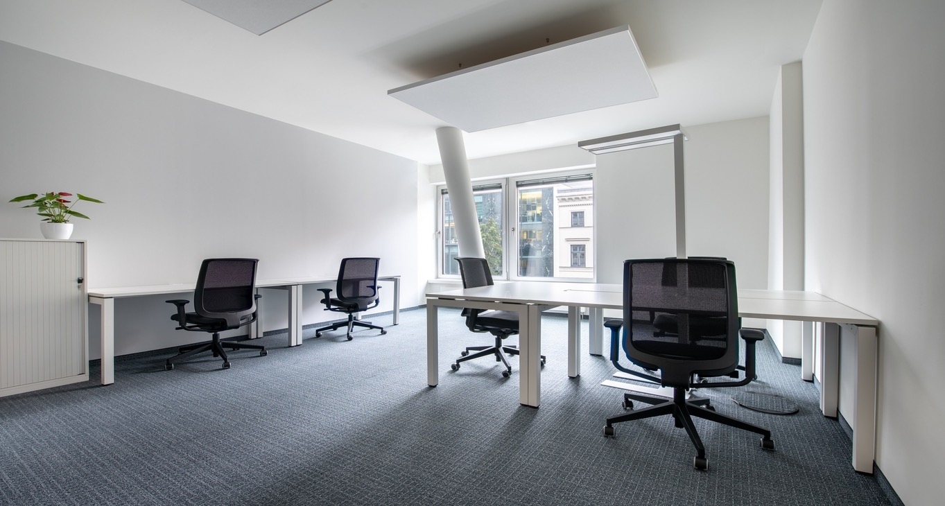 Regus Hohe Bleichen — photo 6 of 9