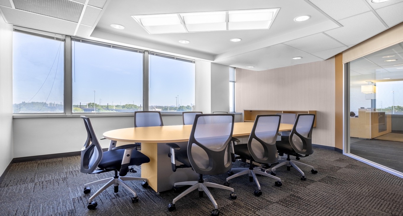 Rent office International Plaza — photo 7