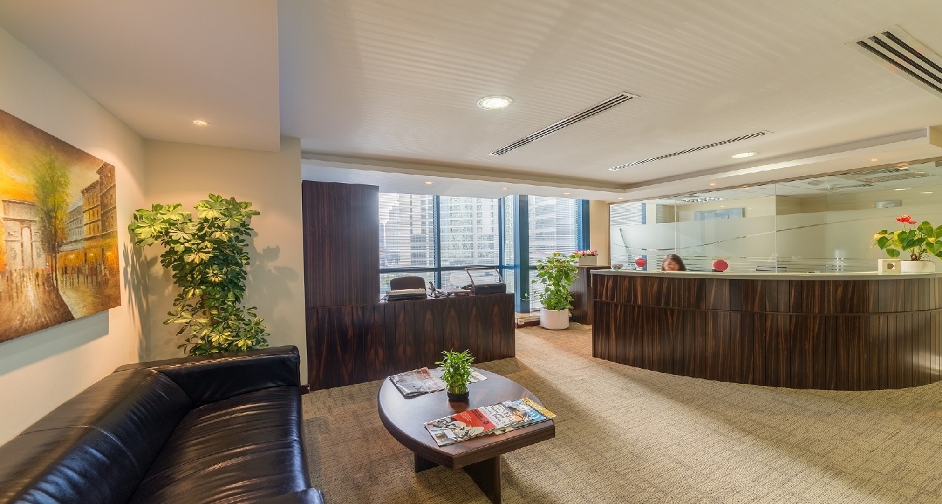 Rent office Jumeirah Lakes Towers — photo 1