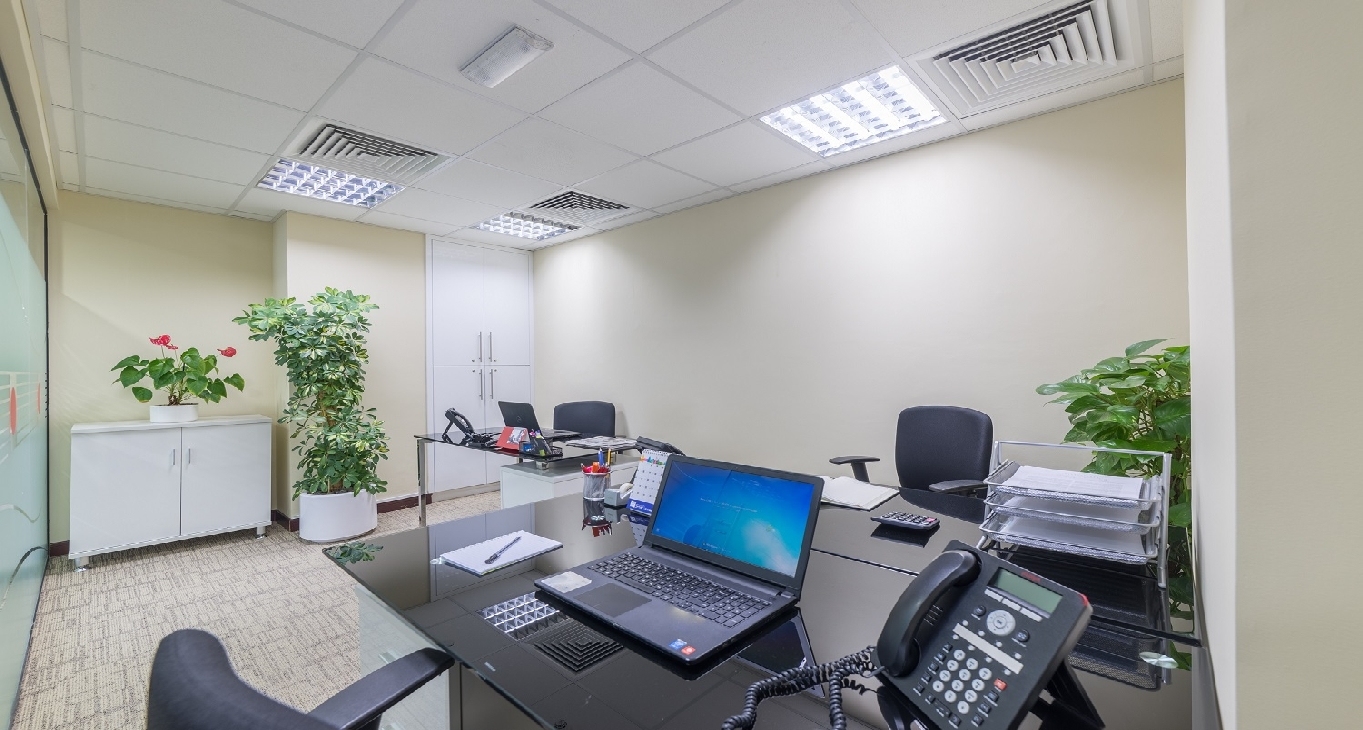 Rent office Jumeirah Lakes Towers — photo 8