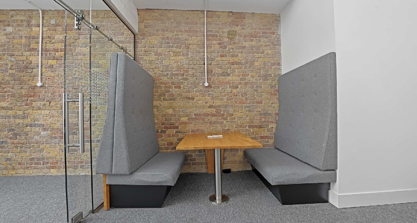 Rent office Kenrick Place — photo 10