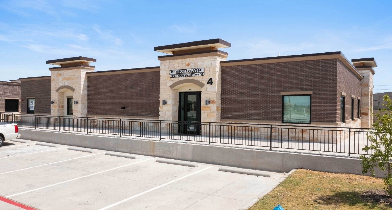 Rent office King Road 14111 — photo 11
