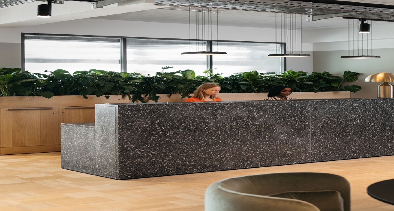 Rent office Regus Kontorhaus — photo 1
