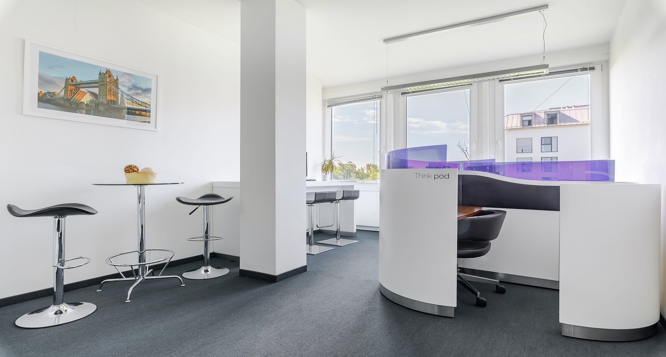 Бизнес-центр Regus Messe München Rent office Regus Messe München — photo 1