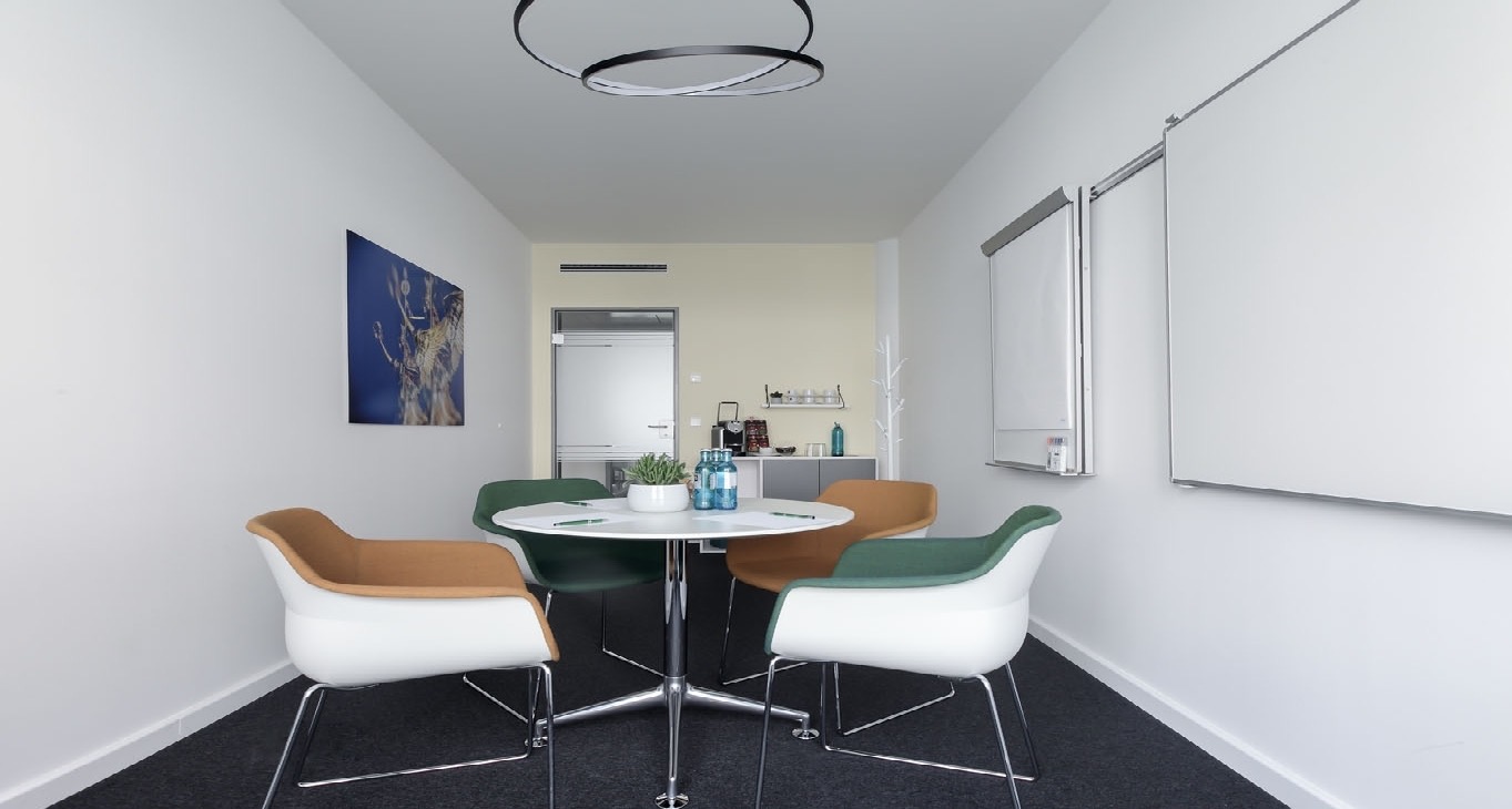 Rent office Spaces Design Offices Leipziger Platz — photo 12