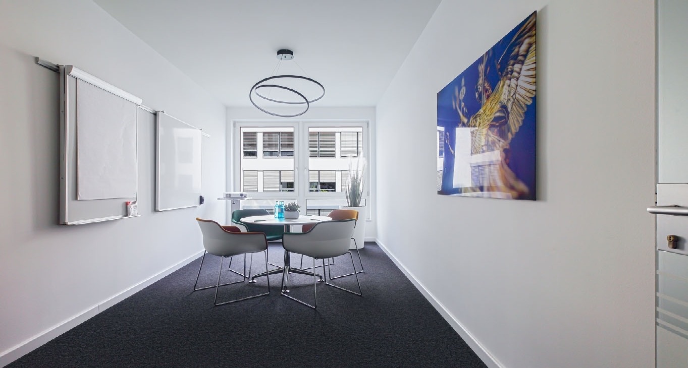 Rent office Spaces Design Offices Leipziger Platz — photo 9
