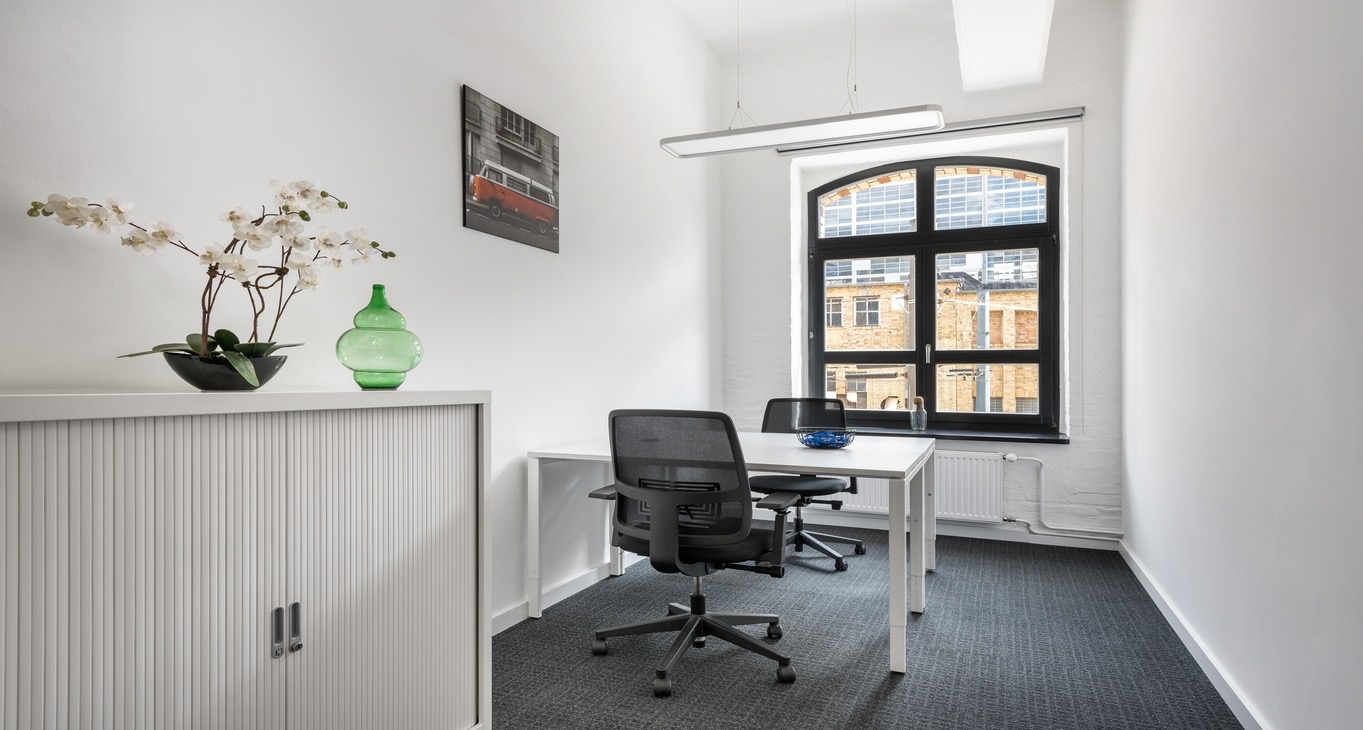Rent office Leuchtenfabrik — photo 3